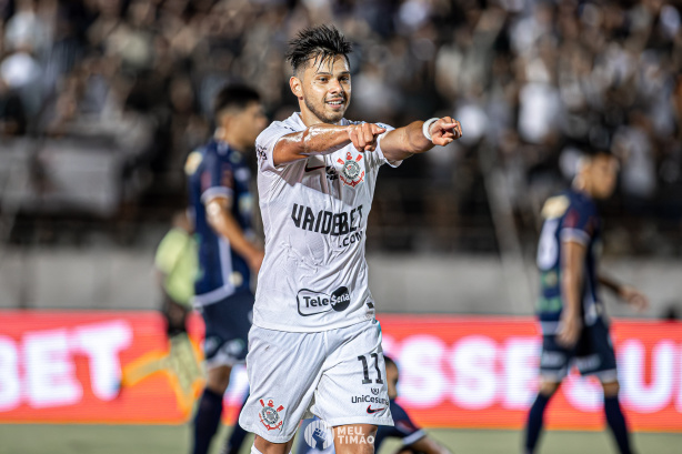 Romero revela suas metas antes de deixar o Corinthians e destaca apoio aos estrangeiros no clube
