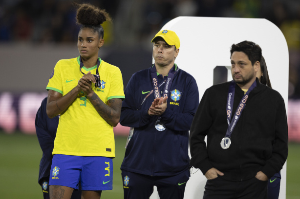 Seleção Brasileira perde final da Copa Ouro com atuação de cinco jogadoras do Corinthians