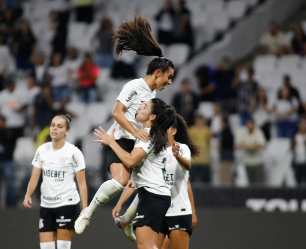 Corinthians já liderou o Brasileiro Feminino mais vezes do que todos os rivais somados