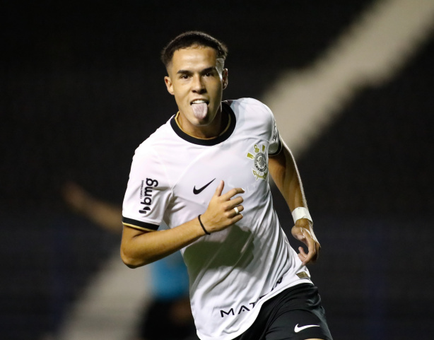 Corinthians marca nove gols em goleada sobre o São Caetano no Paulistão Sub-17
