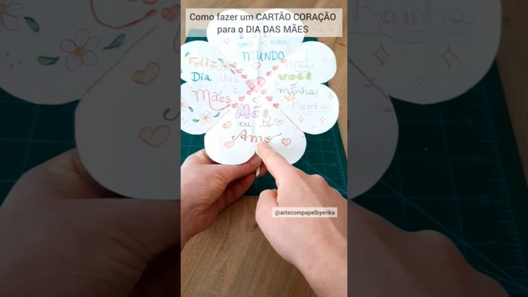 Como fazer um CARTÃO CORAÇÃO PARA O DIA DAS MÃES de papel/ How to make a HEART CARD FOR MOTHER'S DAY