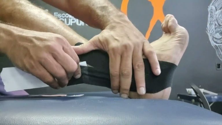 Benefícios da Kinesio Taping para Entorses de Tornozelo