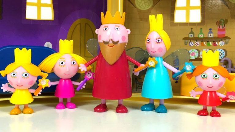 BEN AND HOLLY'S LITTLE KINGDOM  LITTLE CASTLE & ROYAL FAMILY WITH HOLLY POPPY & DAISY – UNBOXING