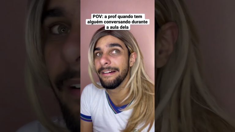 A PROF QUANDO TEM ALGUÉM CONVERSANDO DURANTE A AULA DELA #shortvideo