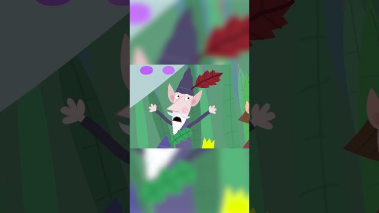 Flying Saucer | Ben and Holly's Little Kingdom #shorts