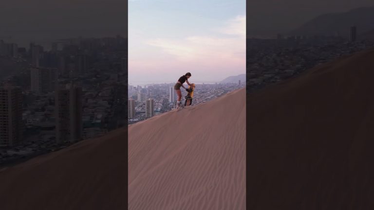 Si buscas aventura en Iquique, ¡el Cerro Dragón es el lugar perfecto para hacer sandboard!