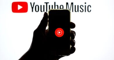 YouTube Music tests AI hosts that share trivia and commentary | TechCrunch