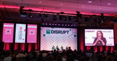 Only 7 days left to save up to $668 on Disrupt 2025 tickets | TechCrunch