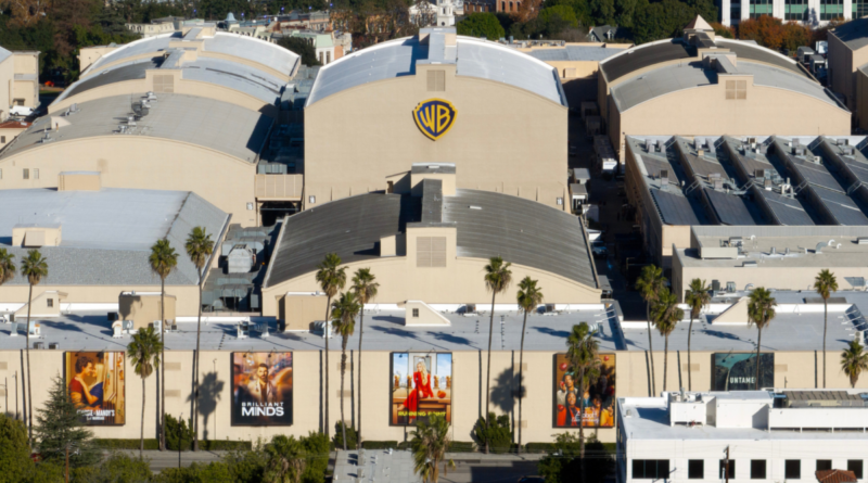Warner Bros Afirma que Está Analisando Nova Proposta da Paramount e Intensifica Disputa com a Netflix