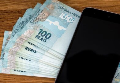 EMPRÉSTIMO COM GARANTIA DE CELULAR: ADVOGADO ESCLARECE COMO FUNCIONA E SUA LEGALIDADE