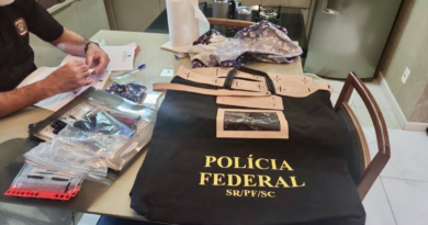 Ex-gerente da Caixa desviou R$ 1 mi e enganou idosa de 108 anos | G1