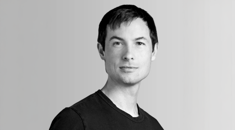 Filho de Steve Jobs Levanta US$ 200 Milhões para Venture Capital Voltado À Pesquisa contra o Câncer