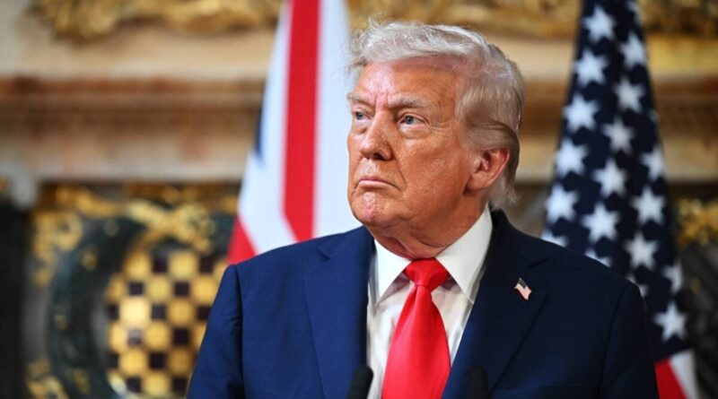 Trump Diz Que EUA “Não Precisam de Ninguém” para Reabrir Estreito de Ormuz